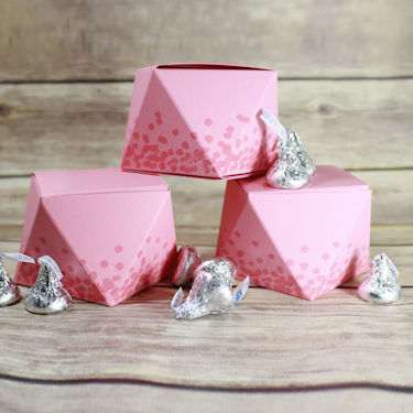 Project: Faceted Valntine Treat Box