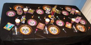 Review: Halloween Party Decor & Crafts from Oriental Trading Company