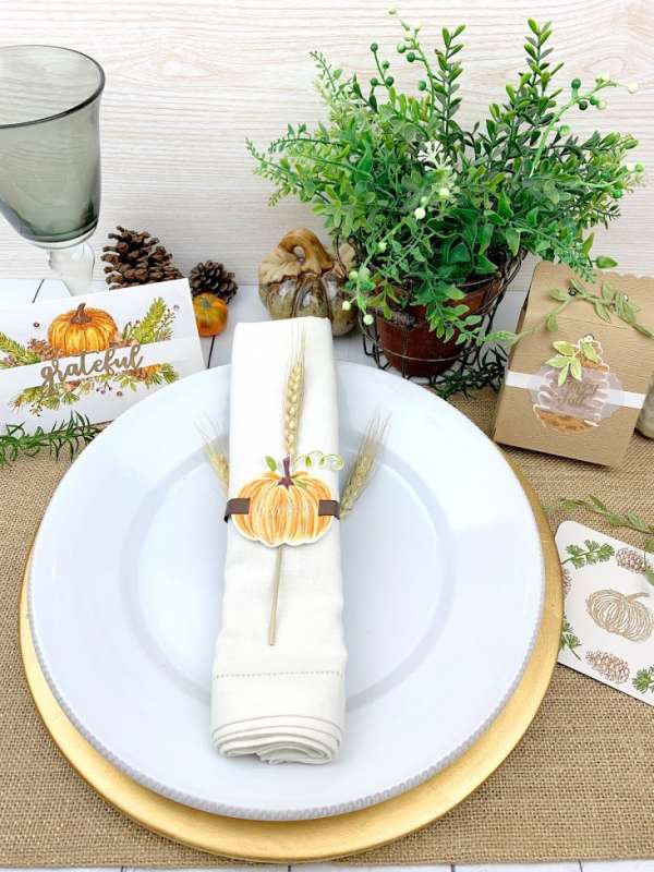 Autumn Table Setting