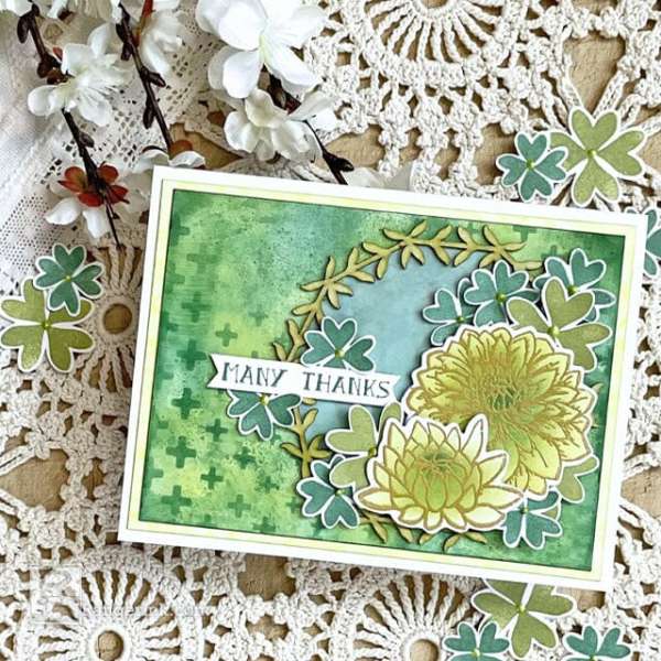 14 Handmade Cards with a Touch of Gold