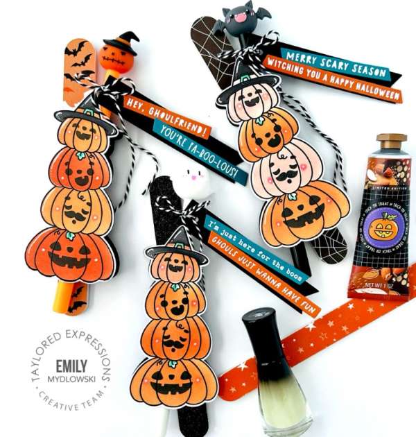 12 Handmade Halloween Treat Bags and Boxes with Paper Crafting Supplies